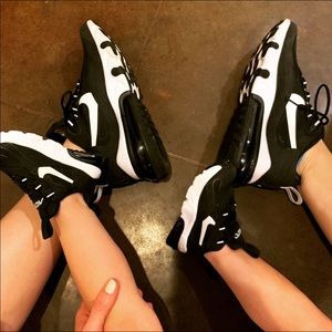 Nike Air Max 270 RT (TD)—Size 6